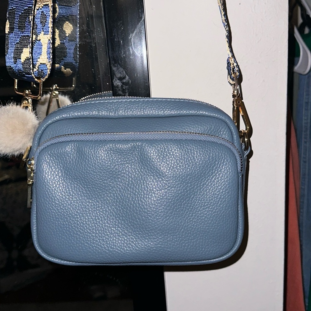Pom Pom London Mayfair. Beautiful slate blue leather purse.